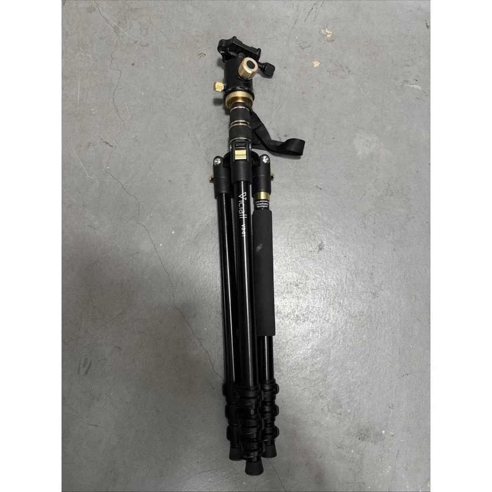 Viciall VS-01 professional tripod for iPhone or camera